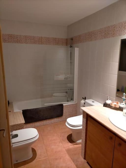 Preciosa Casa De 2 Pisos A 50 Metros De La Playa Vila Canet De Mar Exterior foto